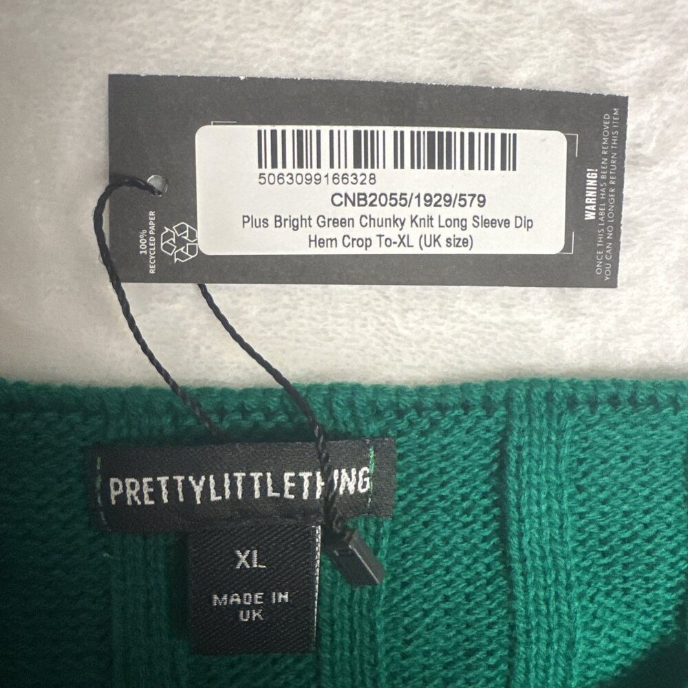 NWT~Pretty Little Thing  Sz XL Cropped Cable Knit Dip Hem Sweater KELLY GREEN - Picture 6 of 16